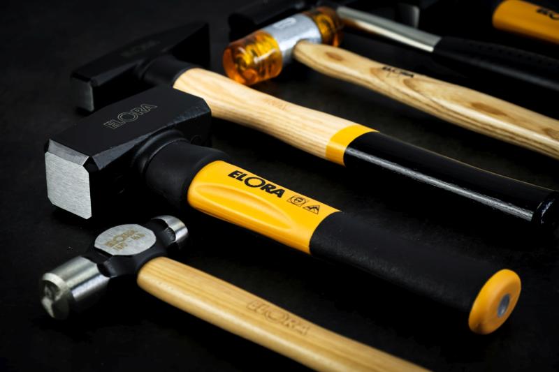 Bending Bars, Nail Lifters and Wrecking Bars