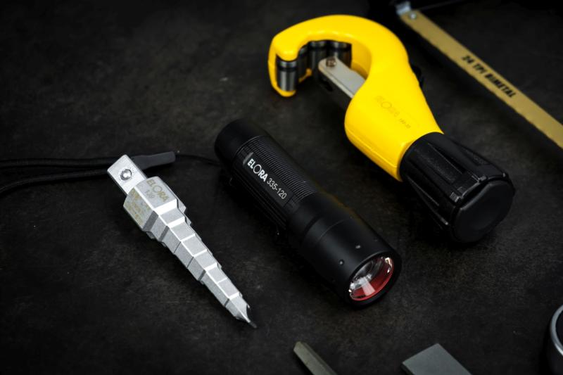 Screw Extractors, Nut Splitters